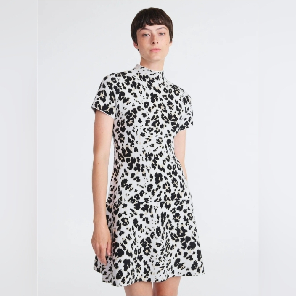 Scoop Women's Flare Leopard Jacquard Sweater Dress New With Tags!